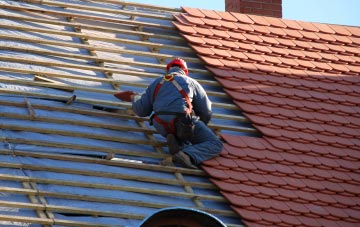 roof tiles Higher Chisworth, Derbyshire